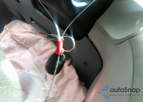 2011 Toyota Sienna Le V6/Le V6 Auto Access Seat from USA, damaged, VIN 5TDKK3DC6BS134570